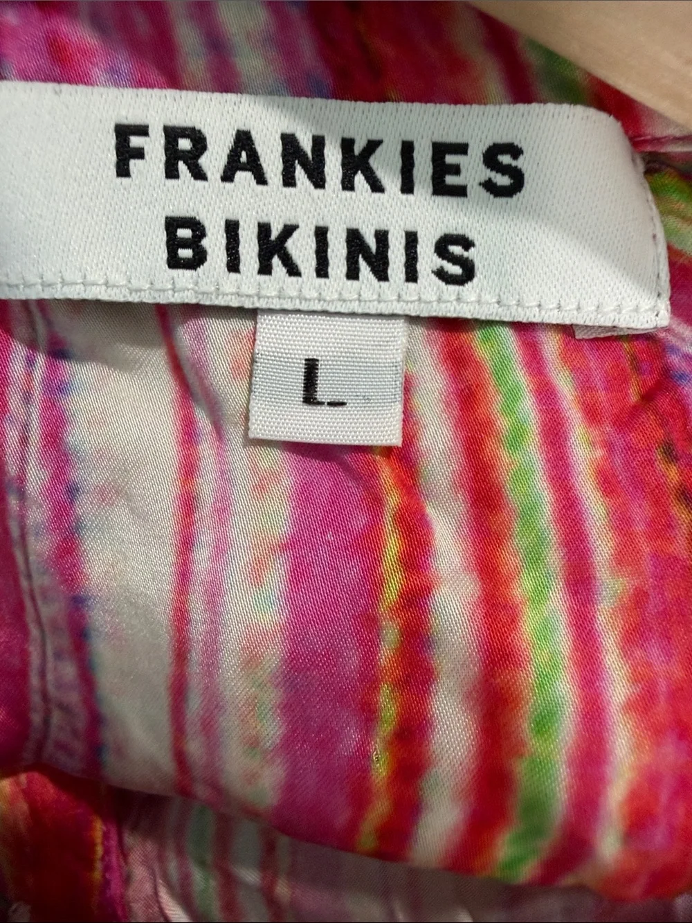 Frankie Bikinis shirt size Large